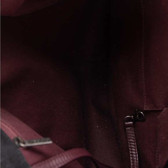 Auth Chanel XL Iridescent Gentle Flap Boy Bag - Picture 6 of 6